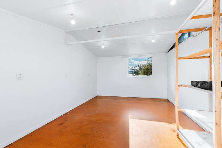 44 Tremaine Avenue Two Mile Bay_18