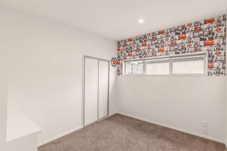 25b Champion Street Edgeware_12