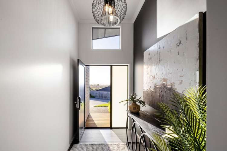 16 Rose Berry Crescent Flagstaff_3