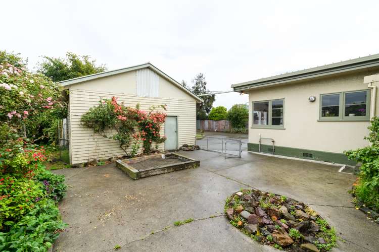 1419 Waughs Road Feilding_22