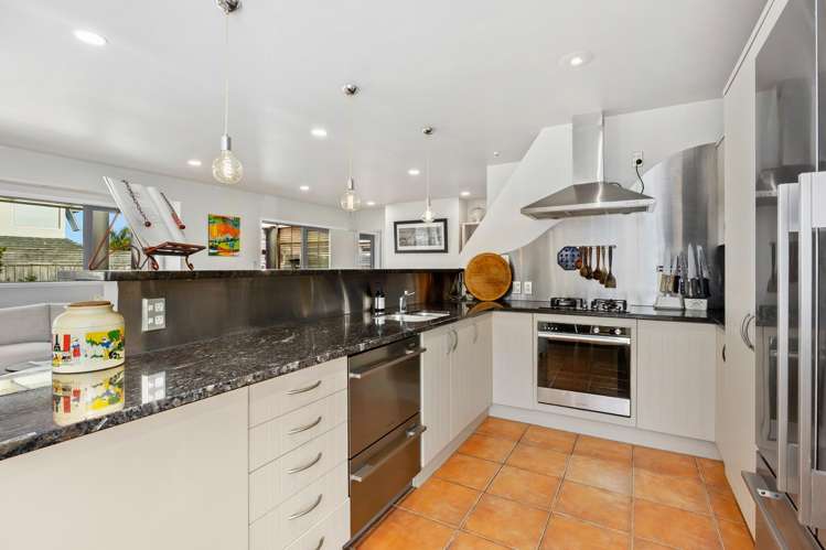 1/66 Browns Bay Road Rothesay Bay_7