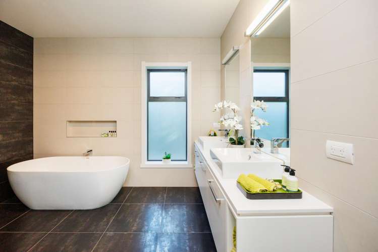 21 The Strand Fitzherbert_22