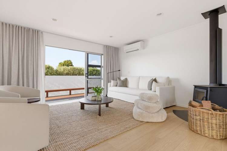 21 Seaspray Drive Mt Maunganui_10