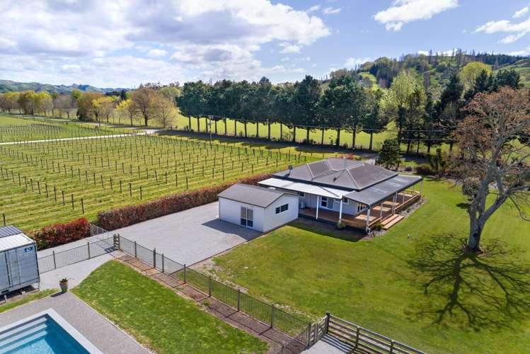 144 Ngakoroa Road Ormond_1