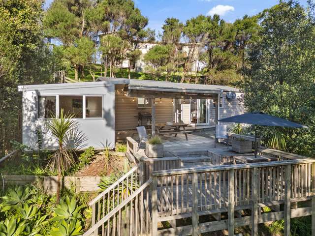 Coastal Comfort and Privacy