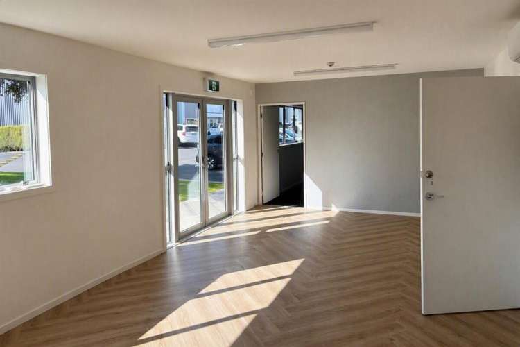5 Bush Street Levin_1