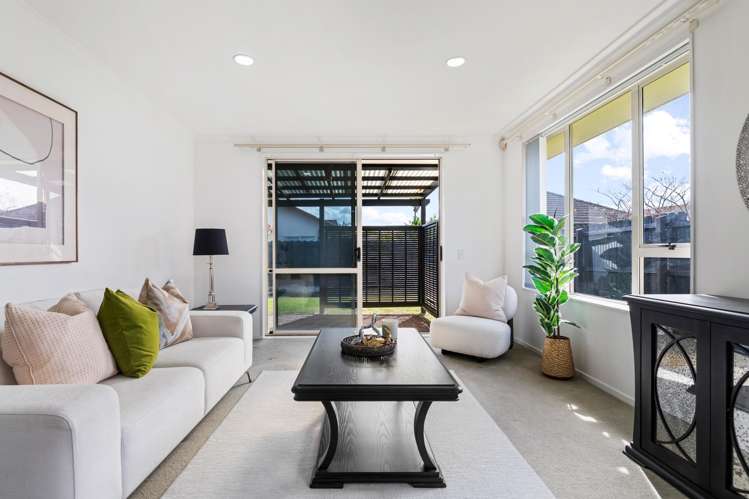 11 Fernbrook Close Burswood_6