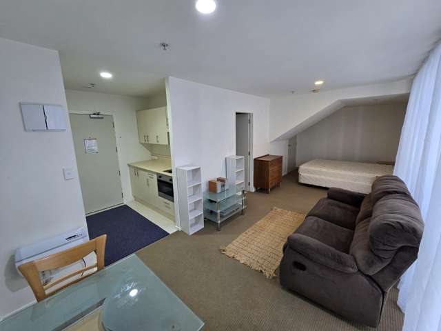 HEART OF THE TERRACE LIVING