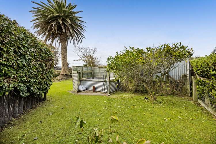 63 Longfellow Road Opunake_20