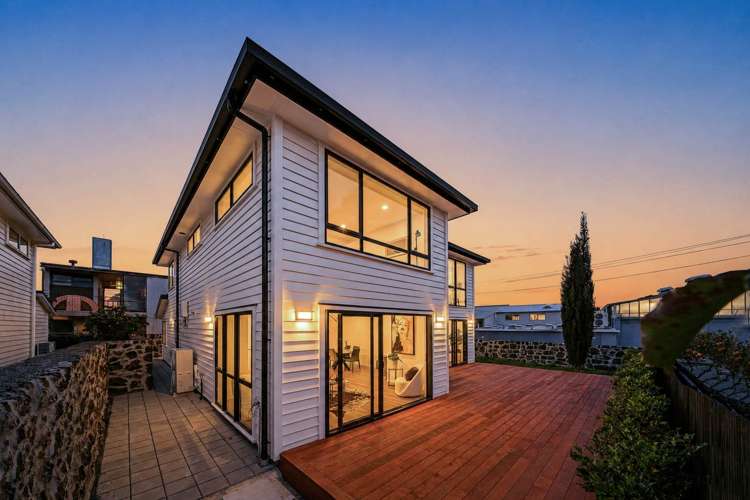 8 Selcourt Road Mt Albert_16