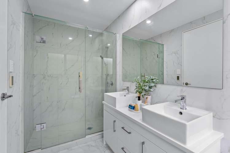 10b Rutherford Terrace Meadowbank_7