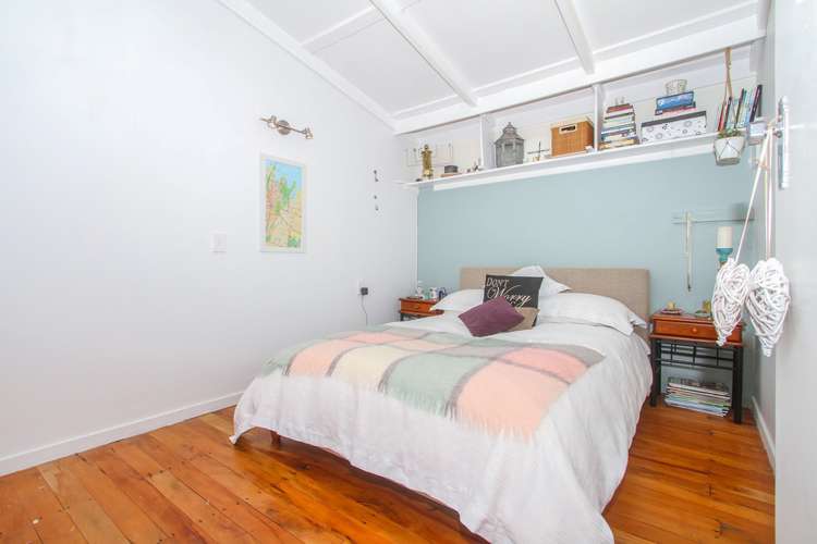 15 Gledstane Road Stanmore Bay_11