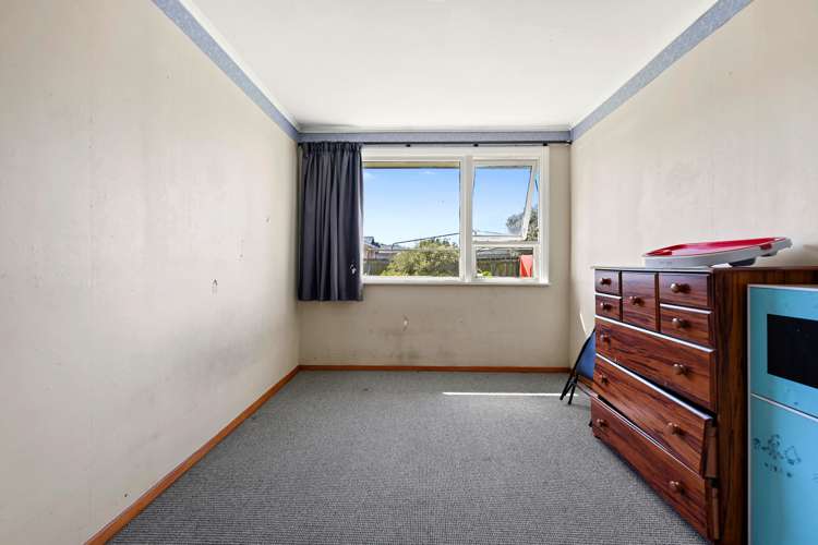 27 Halberg Crescent Chartwell_10