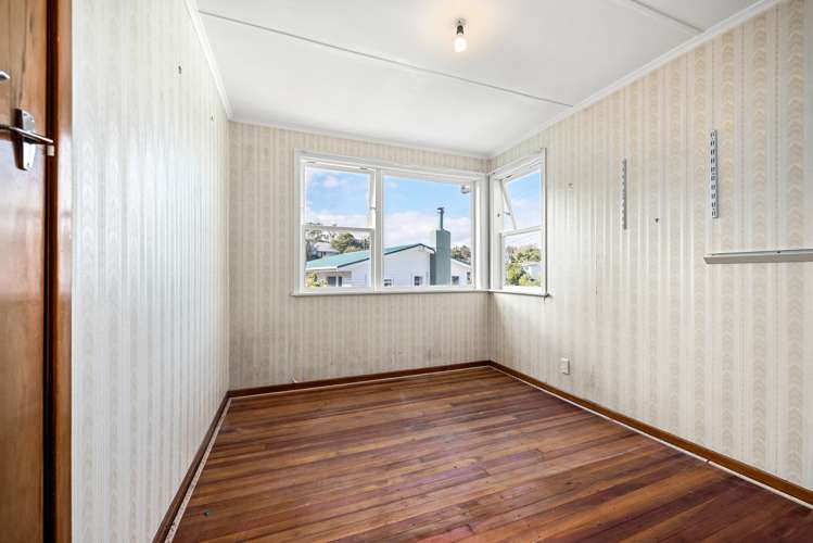 4 Cotswold Crescent Newlands_10