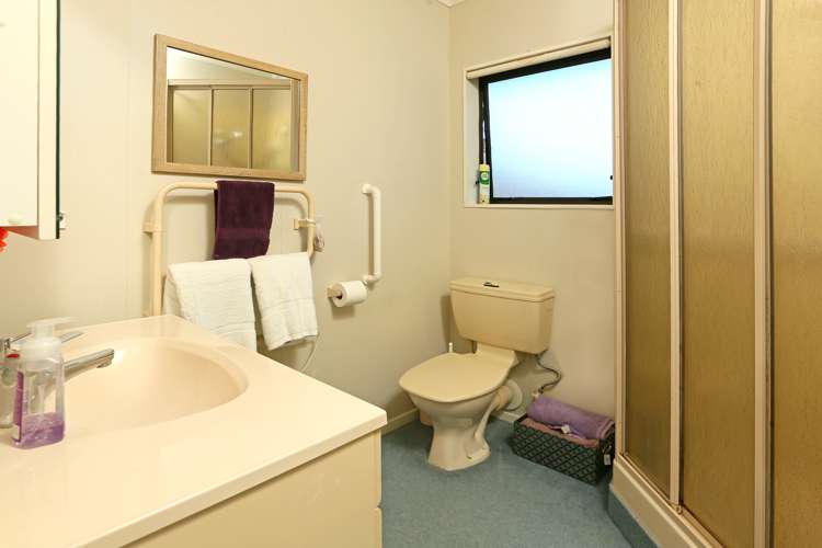 131c Parrs Cross Road Glen Eden_11