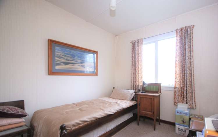 9 Tenterden Street Hawarden_10