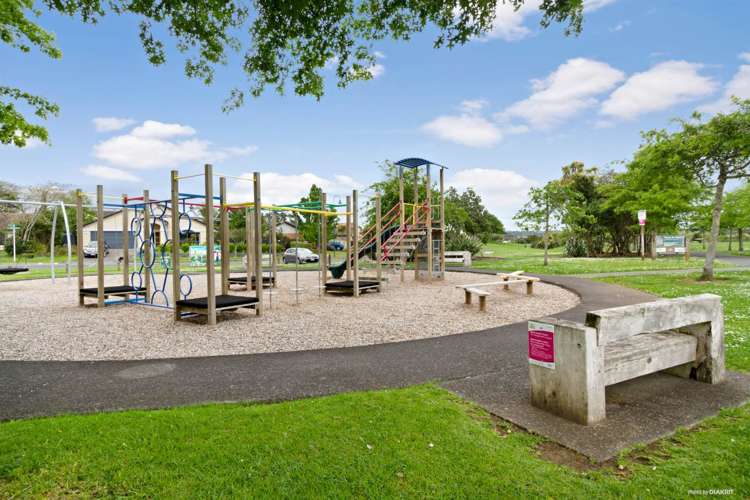 89 Espalier Drive Henderson_11