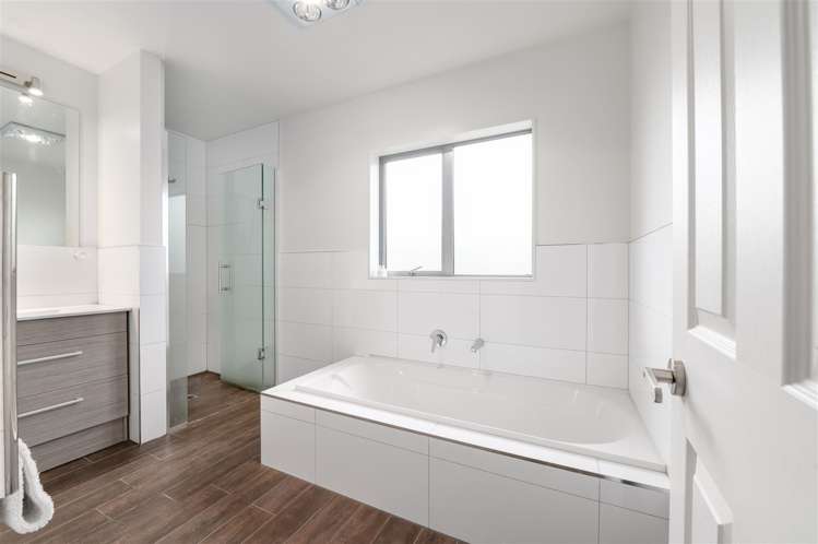 16 Teatree Close Huntington_19