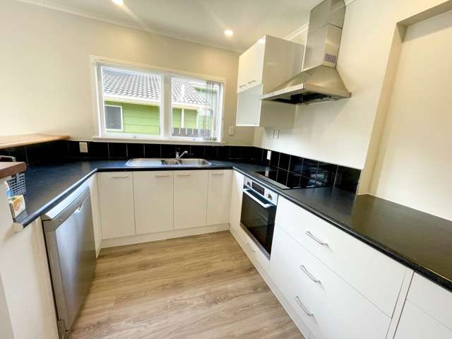 8 Halsey Drive Lynfield_3