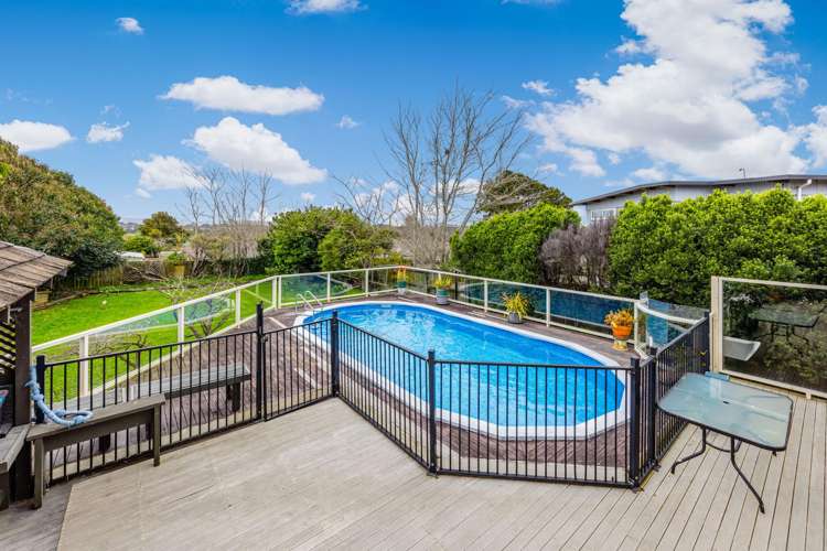 32 Evans Road Weymouth_3