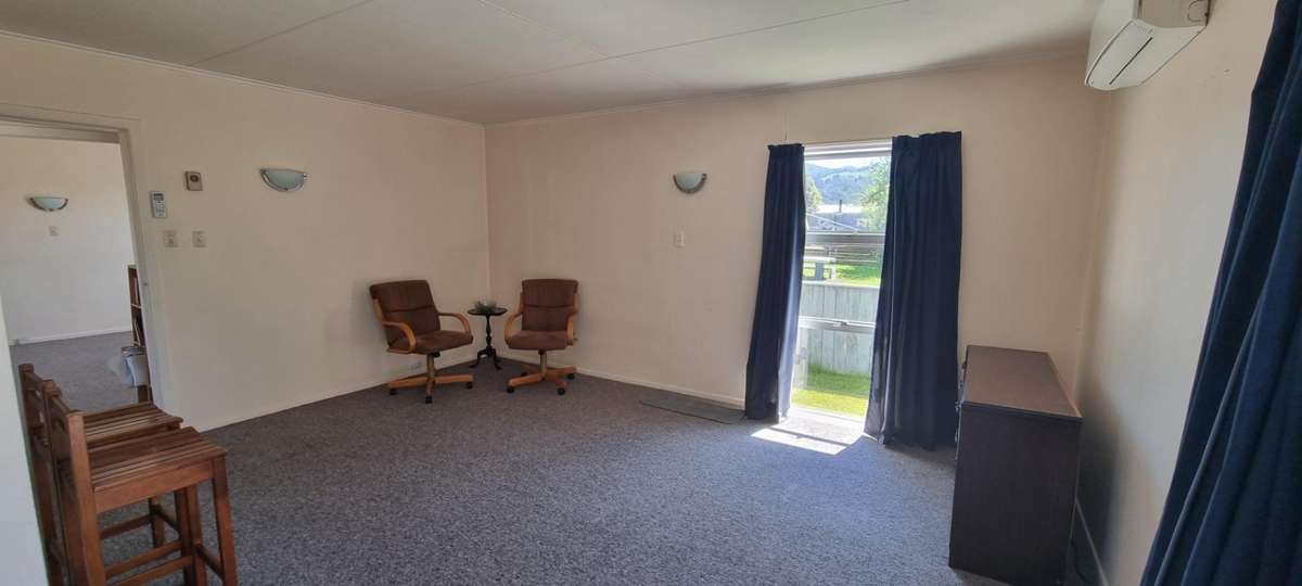 One Bedroom Unit 4