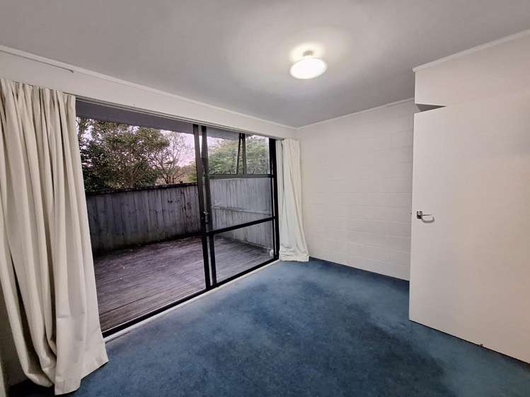 6/27 Don Croot Street 1703_8