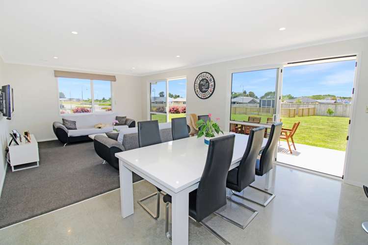 1 Ongarui Close Whalers Gate_7