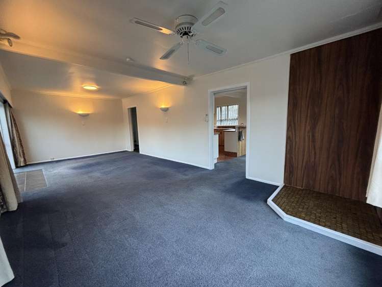 152 Saint Vincent Street Toi Toi_3