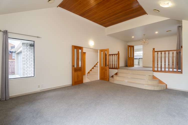 9 Corsham Grove Churton Park_4