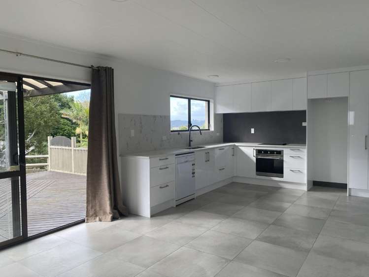 188 Fairway Drive Kamo West_3