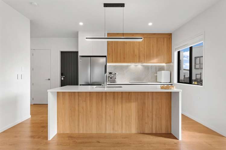 9 Whiteywood Street Westgate_16