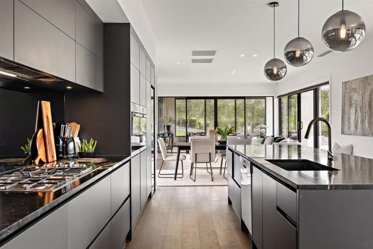 90 Grace Hill Drive_4