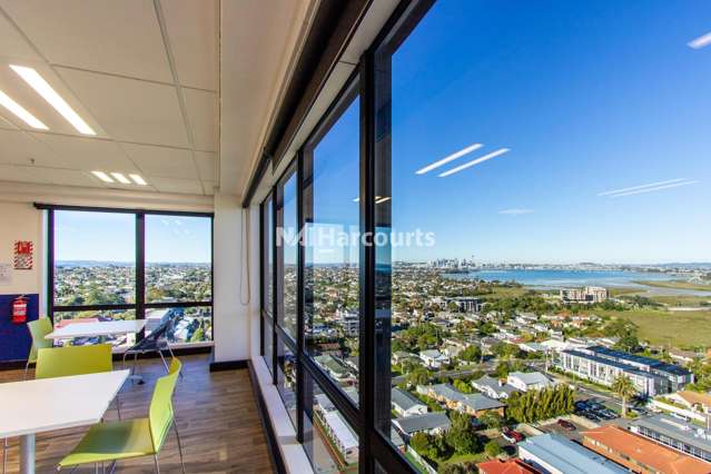 Level 17/5-7 Byron Avenue Takapuna_2