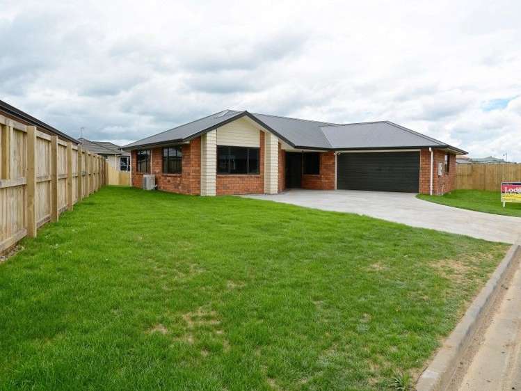 27 Max Landing Grandview Heights_13