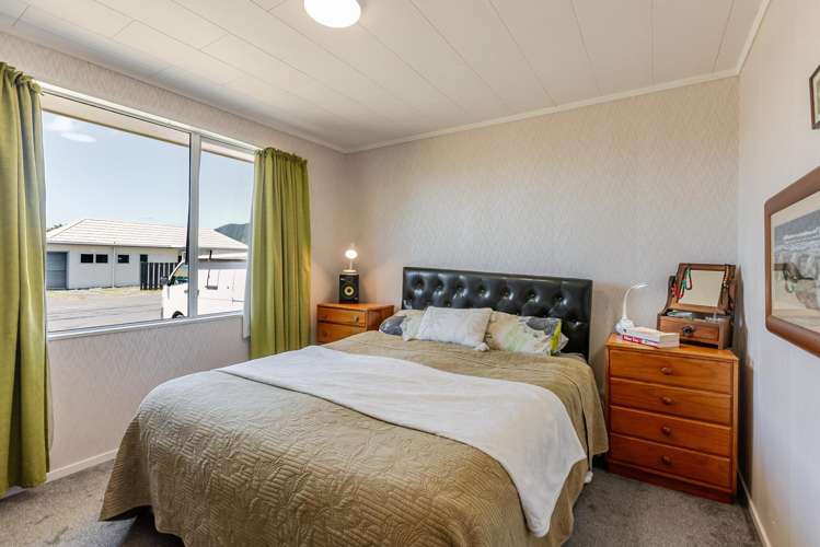 1a Cypress Grove Paraparaumu_10