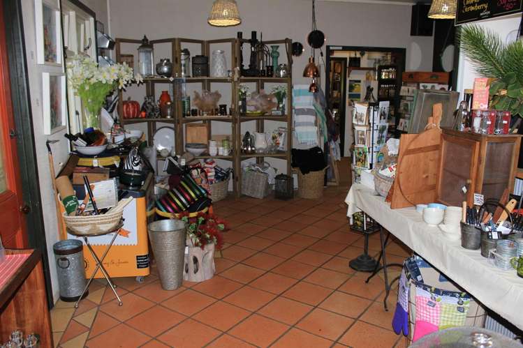 895 State Highway 25 Waitakaruru_8