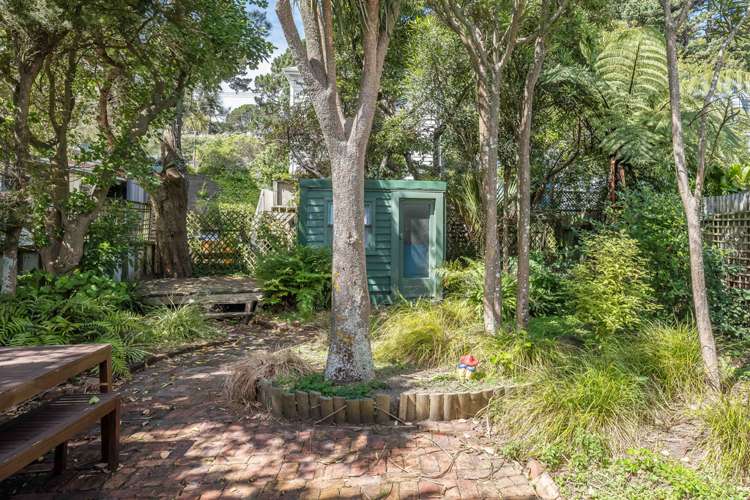 11 Edinburgh Terrace Berhampore_11