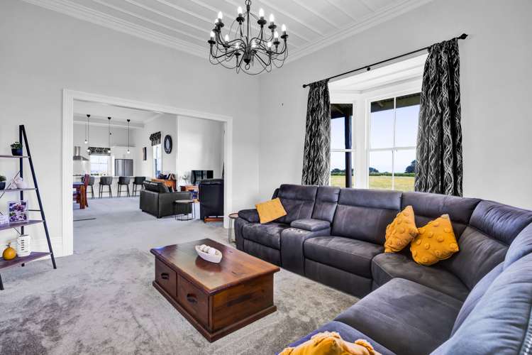 137a Lower Taumaha Road Manutahi_23