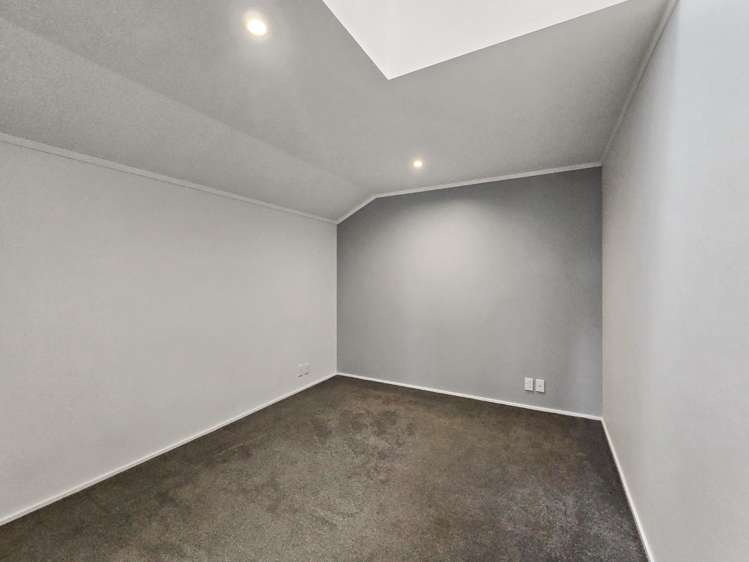 4/8 Girton Terrace Mount Cook_7