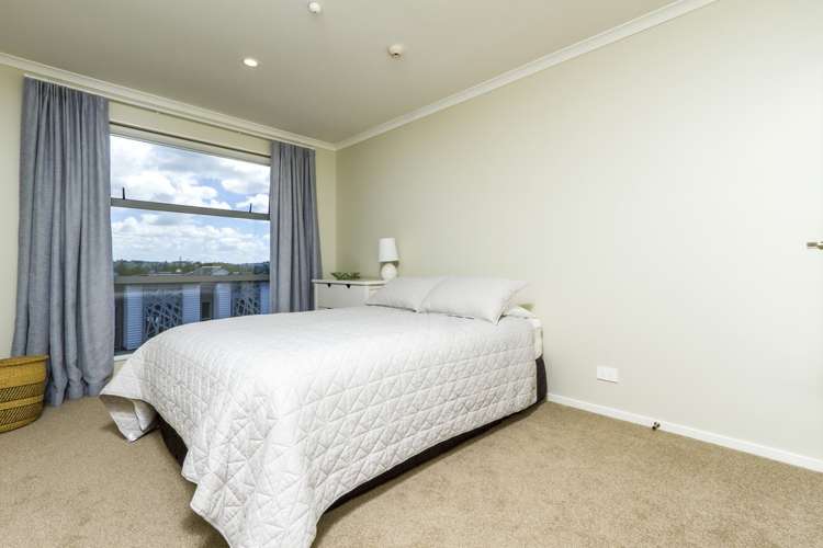 150 Hobsonville Point Road Hobsonville_10