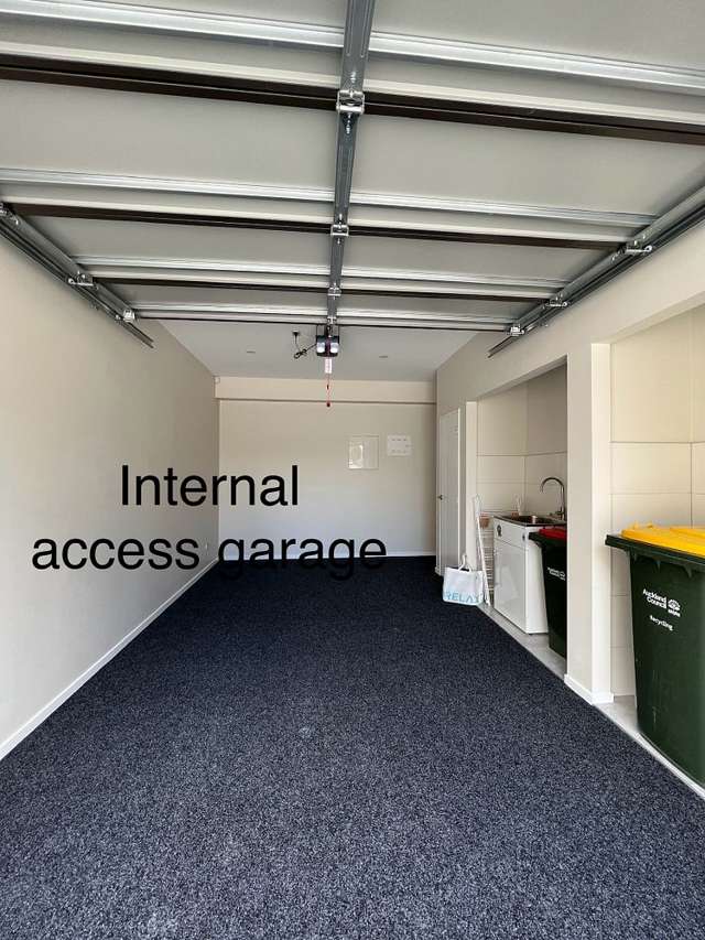 PARKING AND SPACIOUS - THE NEW GOLD!!!