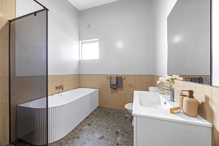 8 Somers Place Spreydon_13