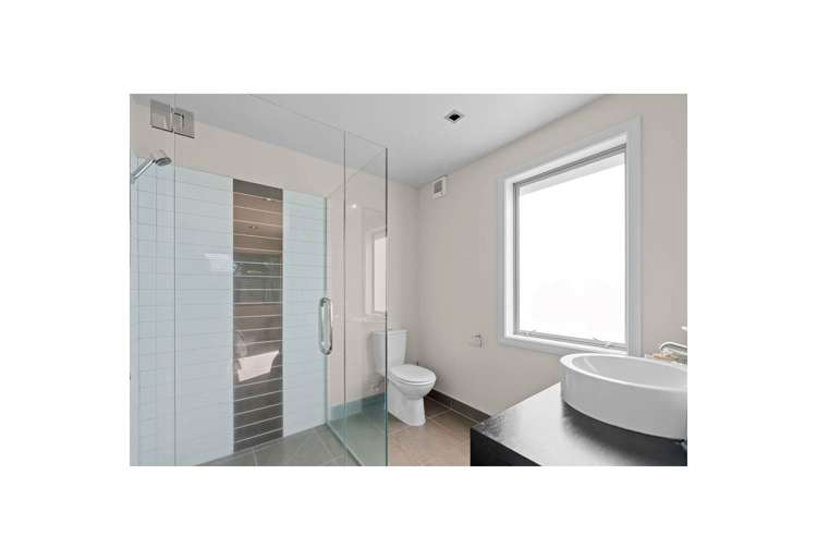 7/235 Devonport Road Tauranga Central_13
