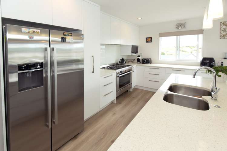 255 Alec Craig Way Gulf Harbour_6