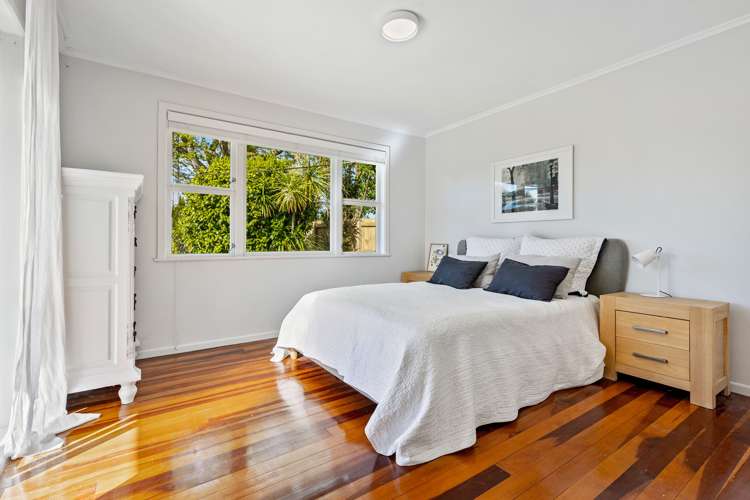 12 Renata Crescent Te Atatu Peninsula_8