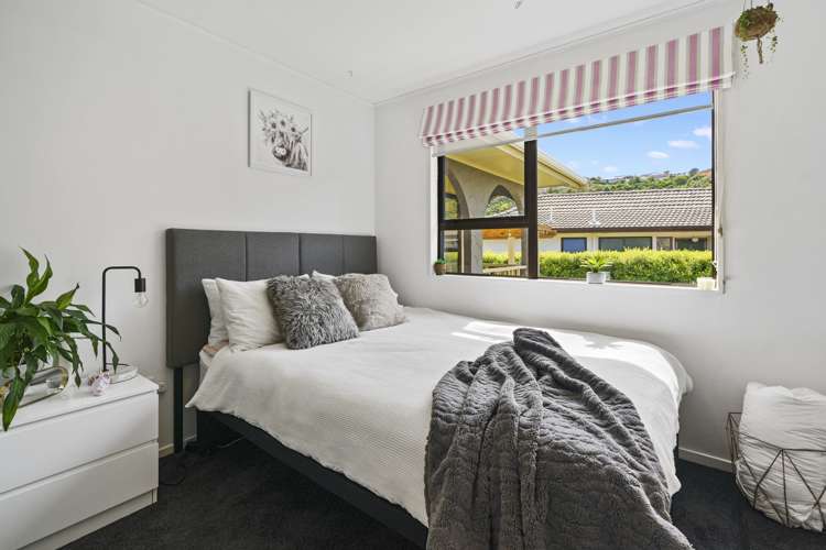 2 Tedder Way Karori_10