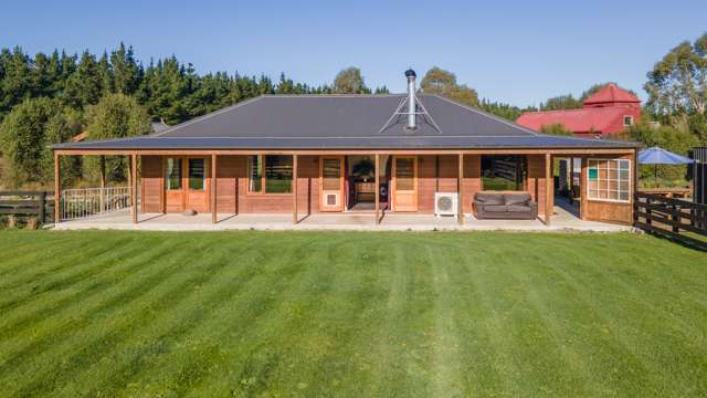 2824 South Eyre Road West Eyreton_1