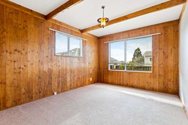 2/2 Garelja Road Henderson_10