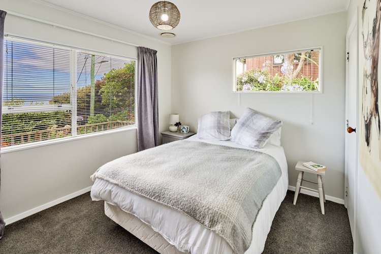 18 Te Pari Pari Road Pukerua Bay_13