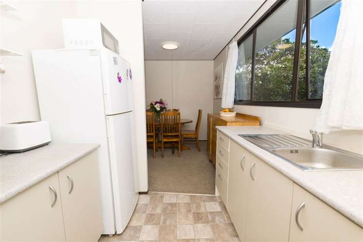 2/15 Cyril Crescent West Harbour_6